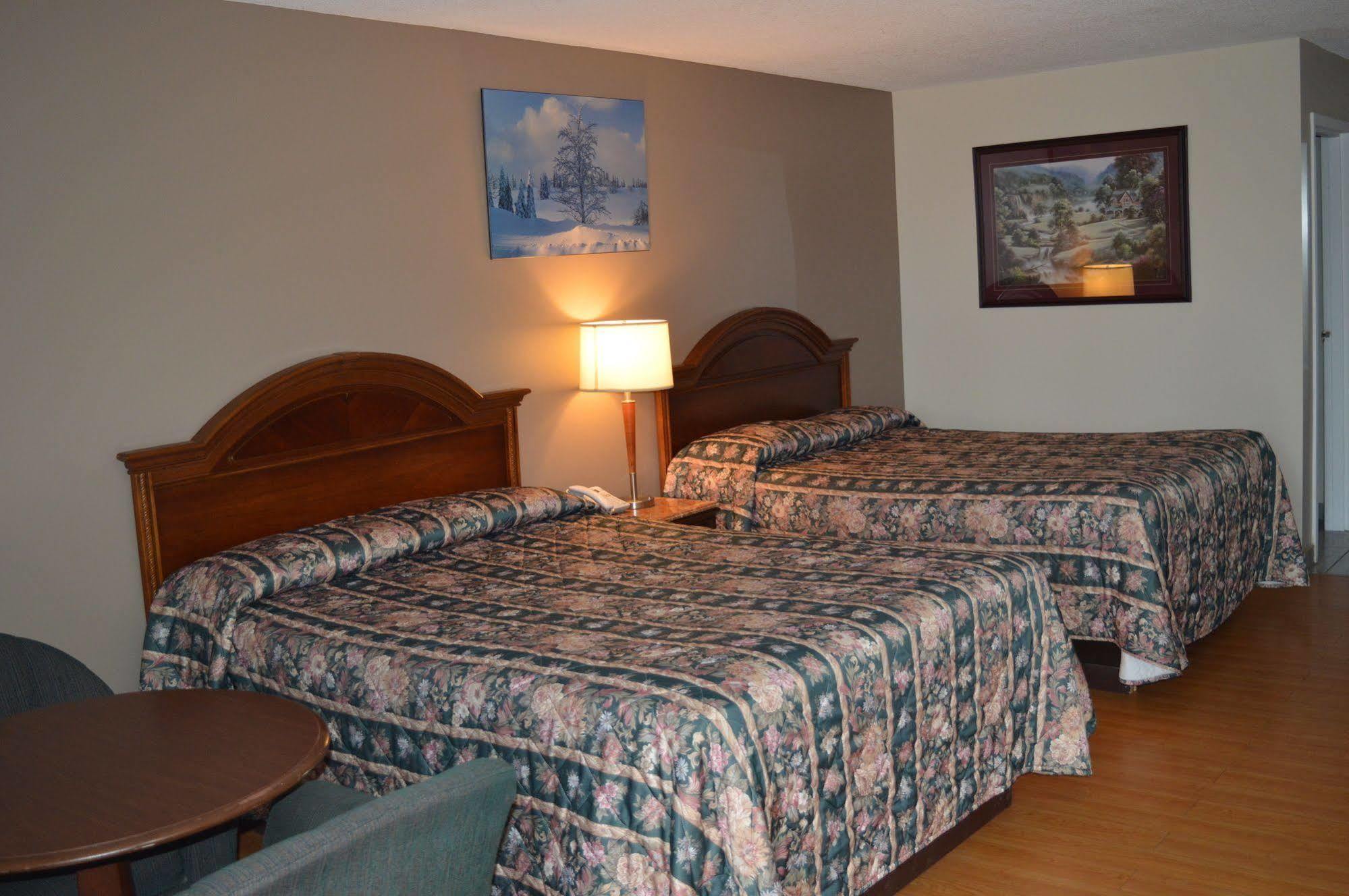 Kenora Motel Windsor Extérieur photo